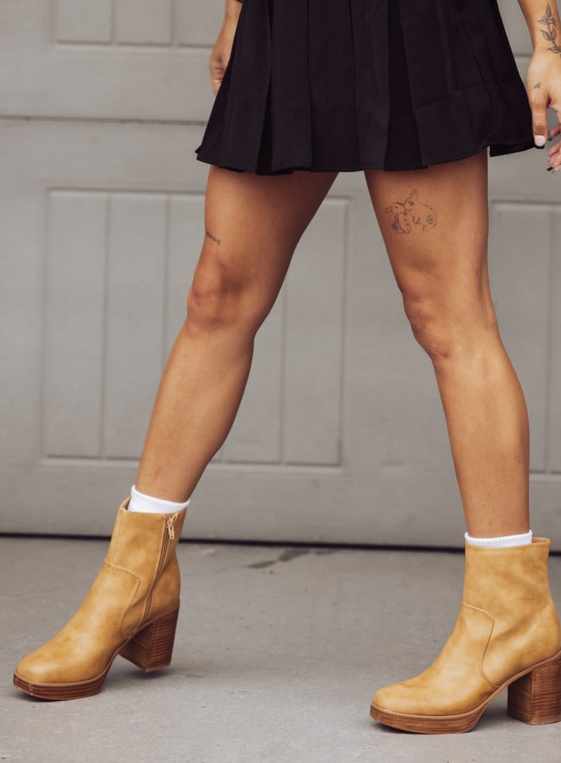 Vernita Ankle Boots - Tan
