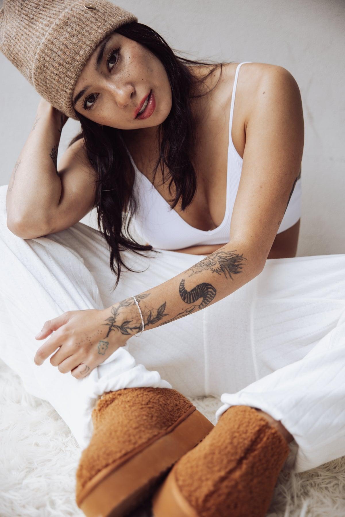 LOUNGEWEAR