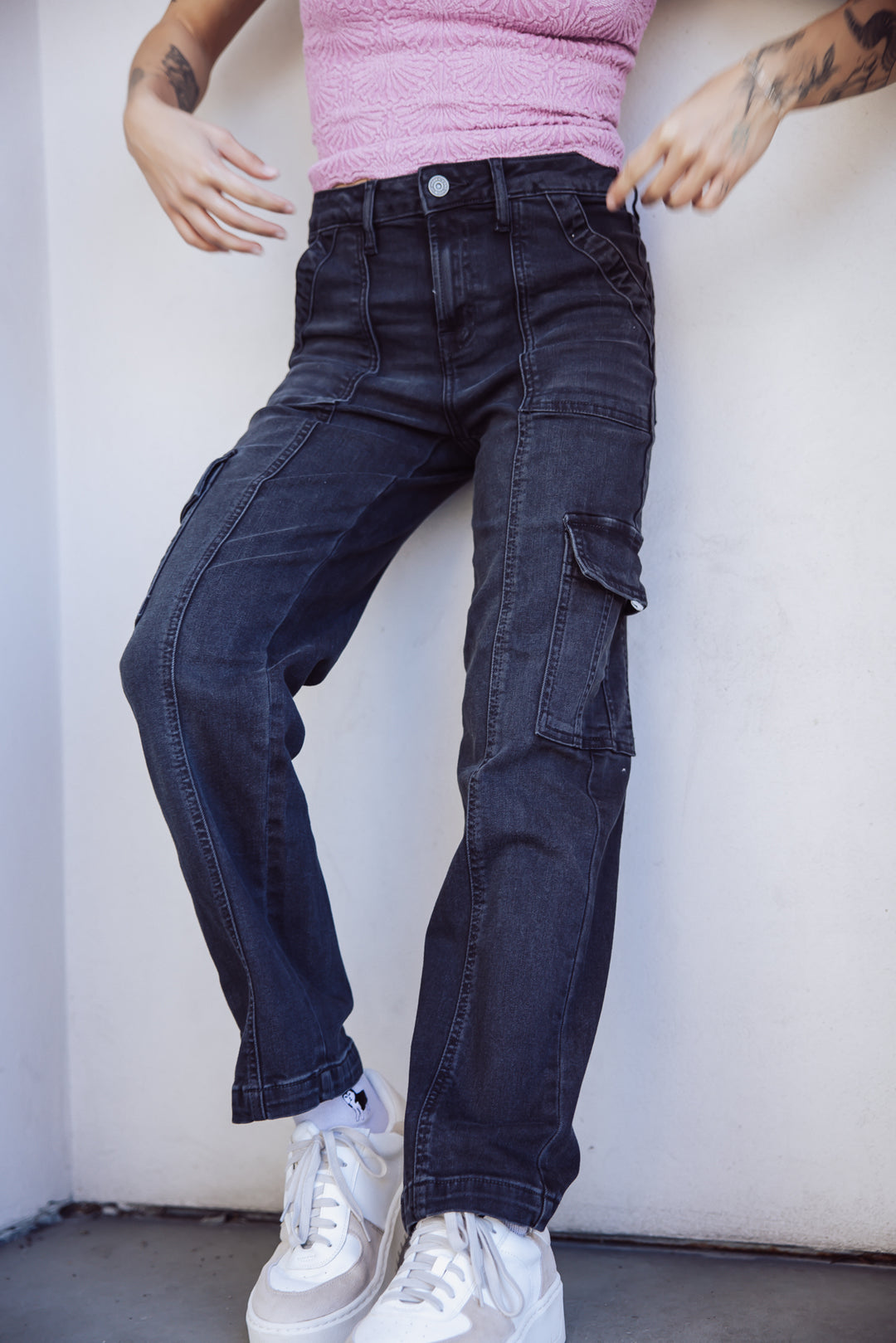 Hidden Jeans Tracey Cropped Cargo Jeans