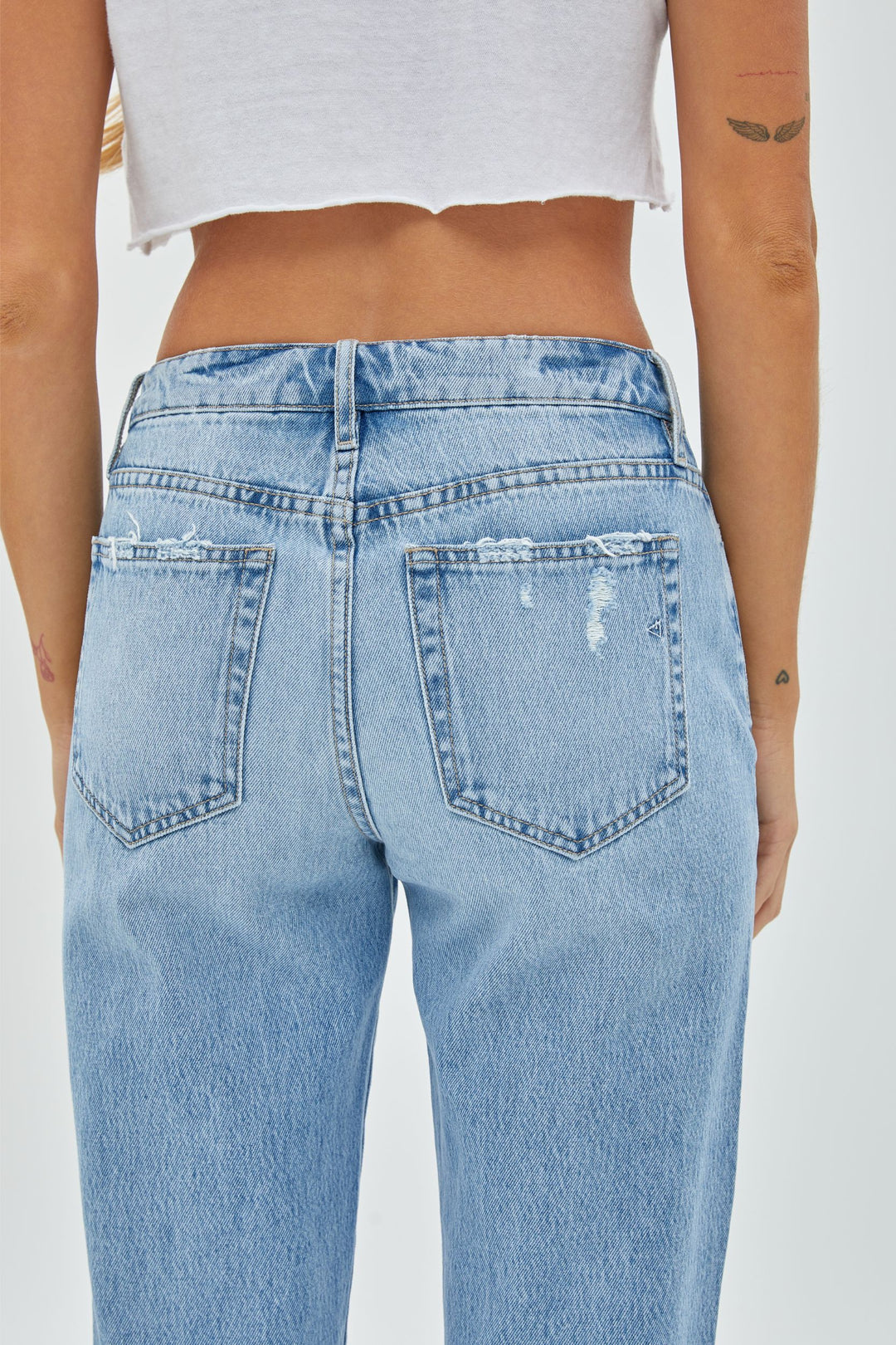 Hidden Jeans Tracey High Rise Straight Jean - Light Wash