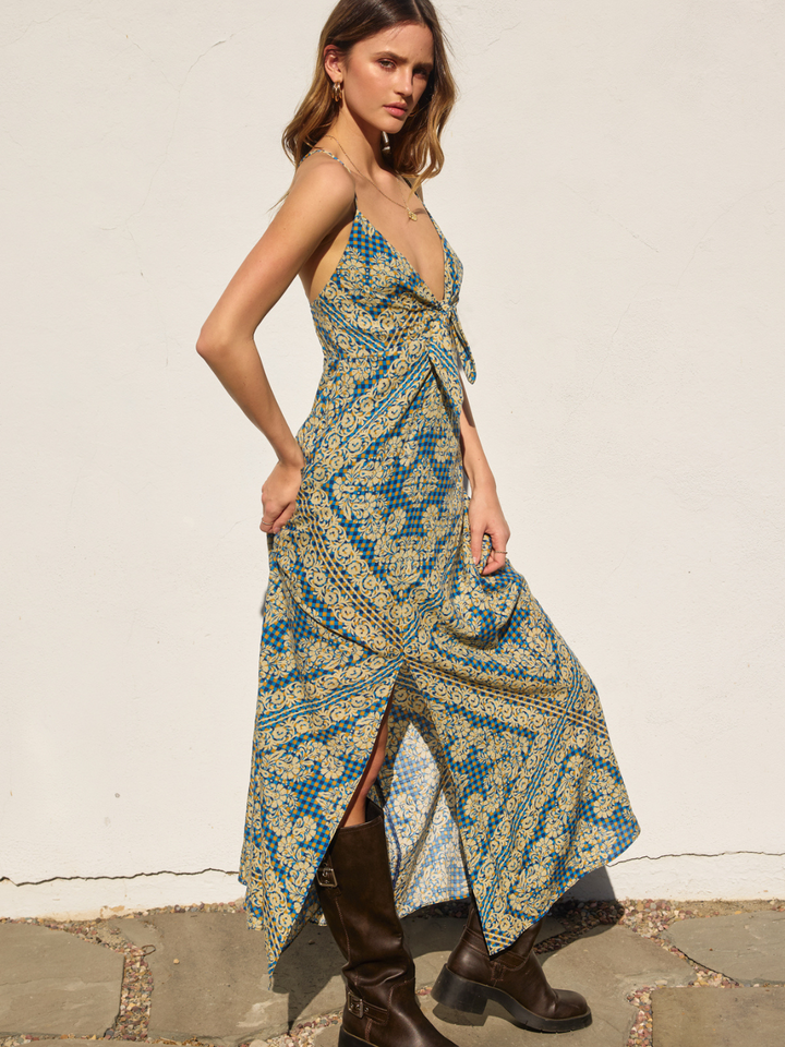 Lynelle Stay Cute Knot Maxi Dress features a plunging neckline and chic knot-front, perfect for summer days and nights.