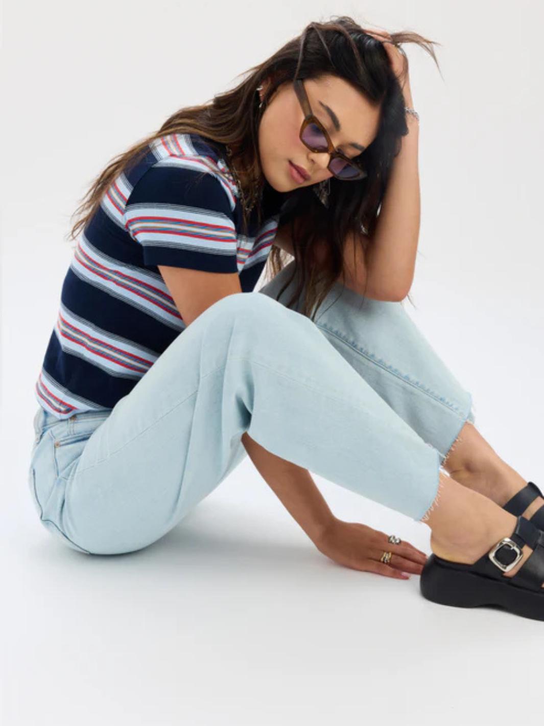 Daze Denim Pleaser high-rise wide-ankle jeans in indigo wash, 11.5" rise, 28" inseam, 19" leg opening.