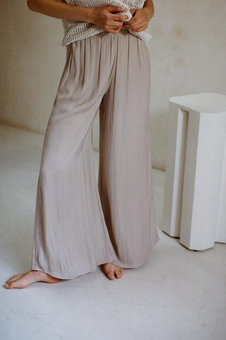 HERE FOR IT SATIN WIDE LEG PANTS - TAUPE