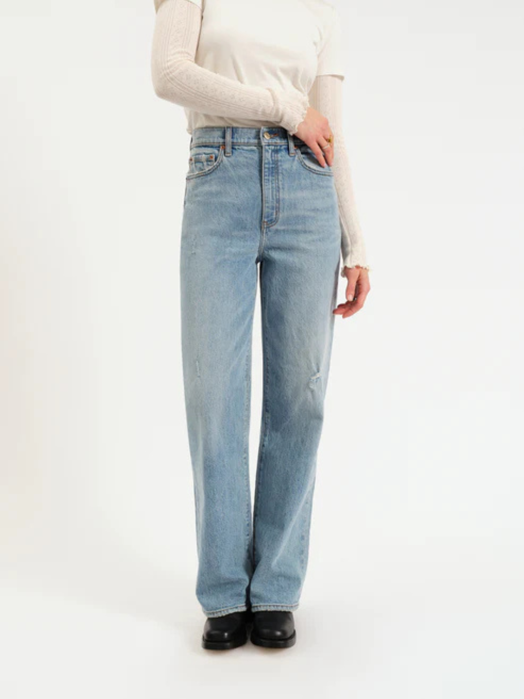Daze Denim City Straight high-rise straight-leg jeans in light wash.
