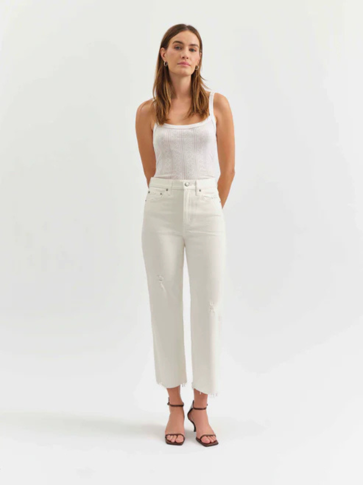 DAZE DENIM Sundaze Crop High Rise Vintage Straight jeans in Swan white, cropped straight legs with frayed hems