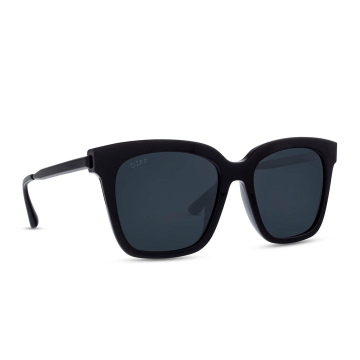 Jayden P Boutique - DIFF EYEWEAR Bella Sunglasses - Black/Gray