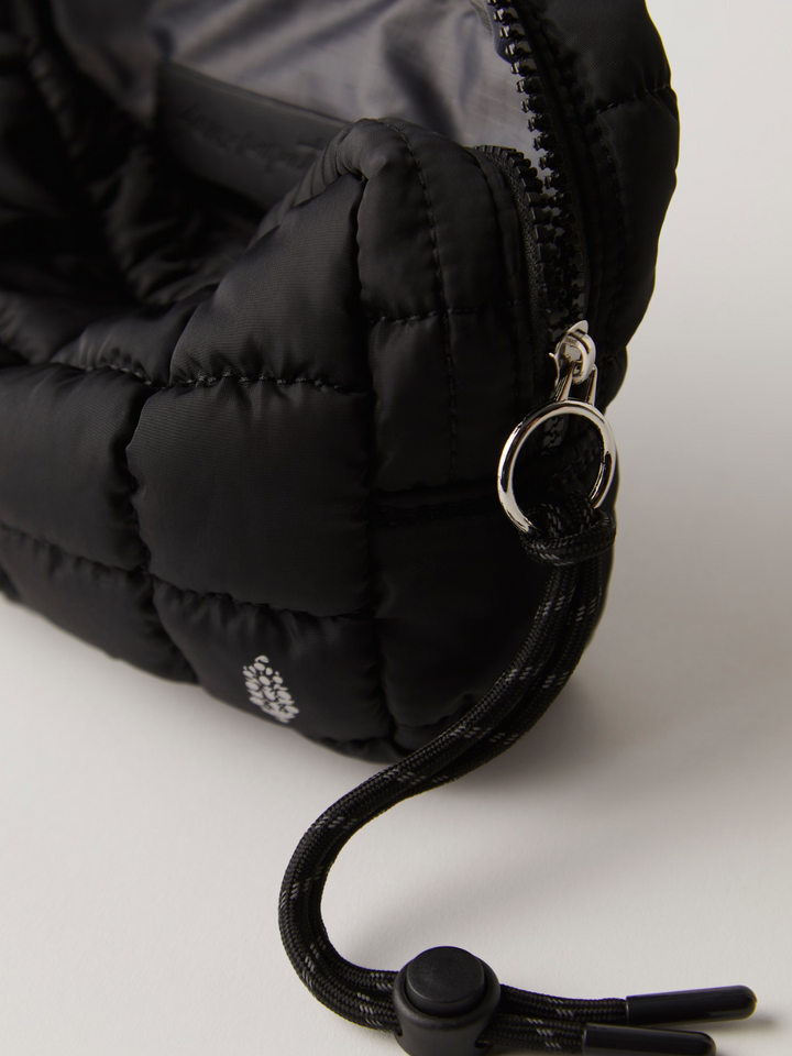 FREE PEOPLE MOVEMENT - Quilted Mini Case