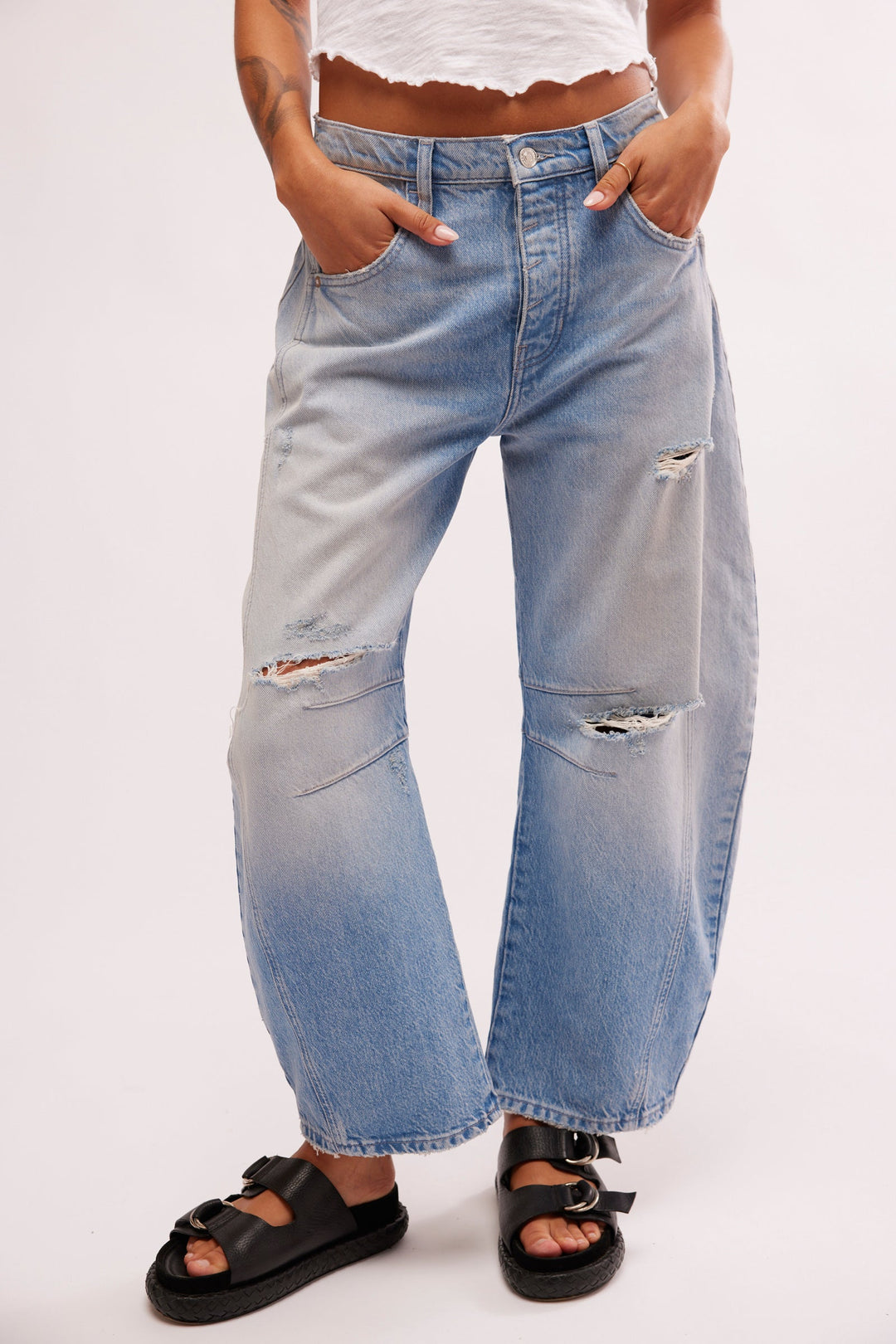 Jayden P Boutique - Free People Good Luck Mid Rise Barrel Jeans - 24 / Black