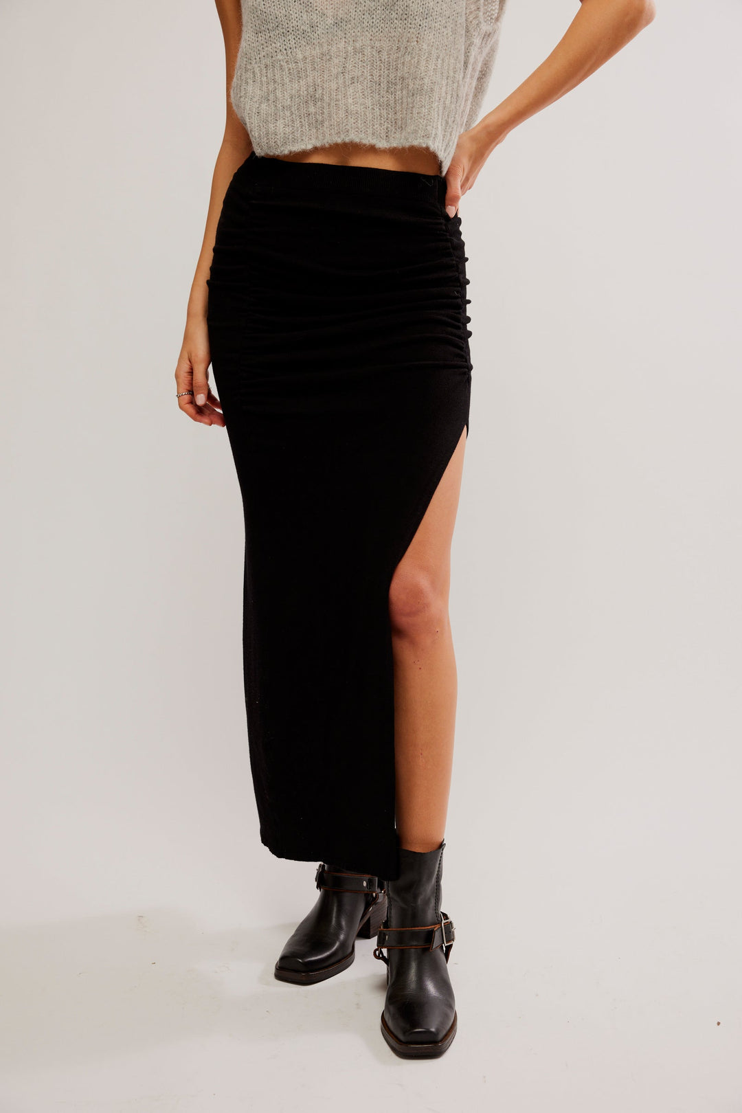 Jayden P Boutique - Free People Peak Show Maxi Skirt - Black / XS