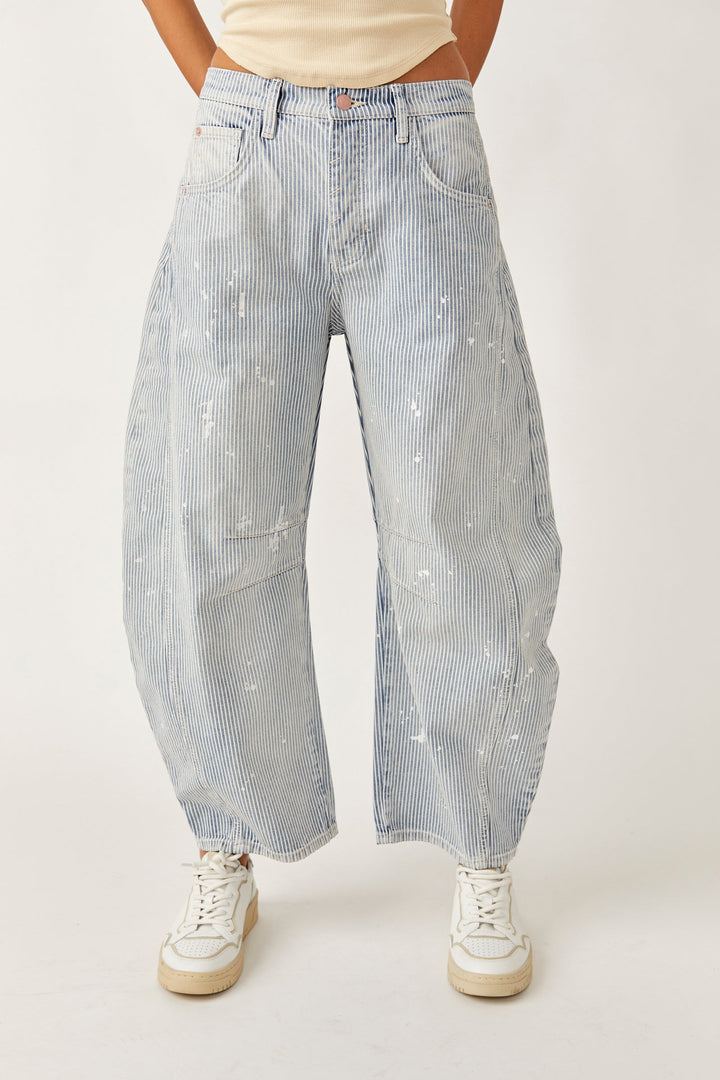 Jayden P Boutique - Free People Stripe Good Luck Mid-Rise Barrel Jeans - 25 / Tracks