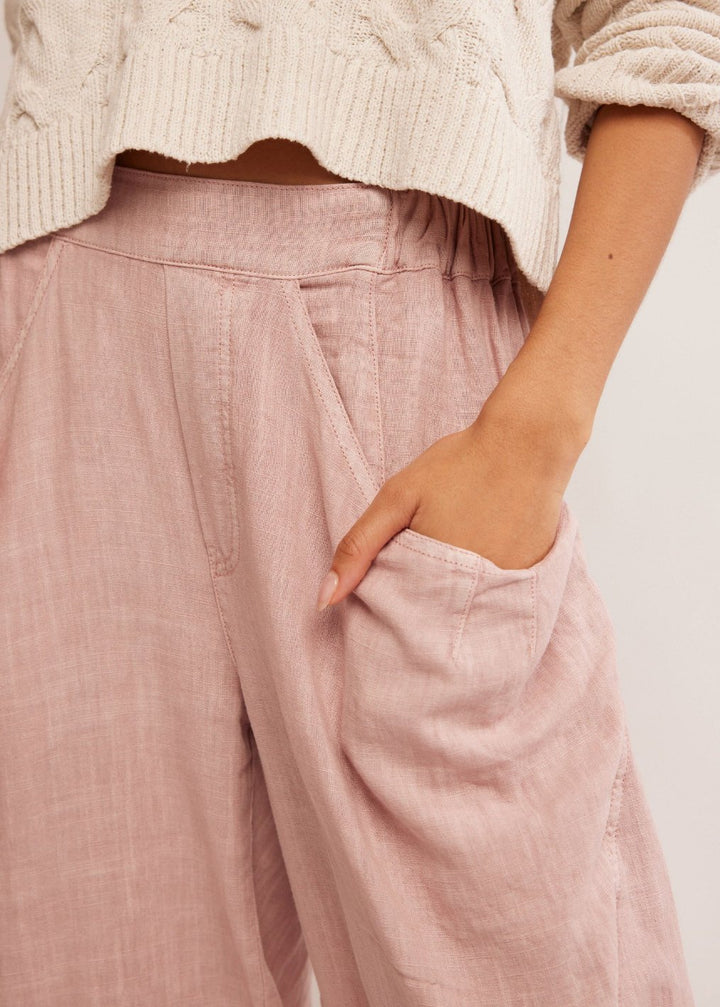 Jayden P Boutique - FREE PEOPLE - High Road Pull On Barrel Pants - Extra small / Blush