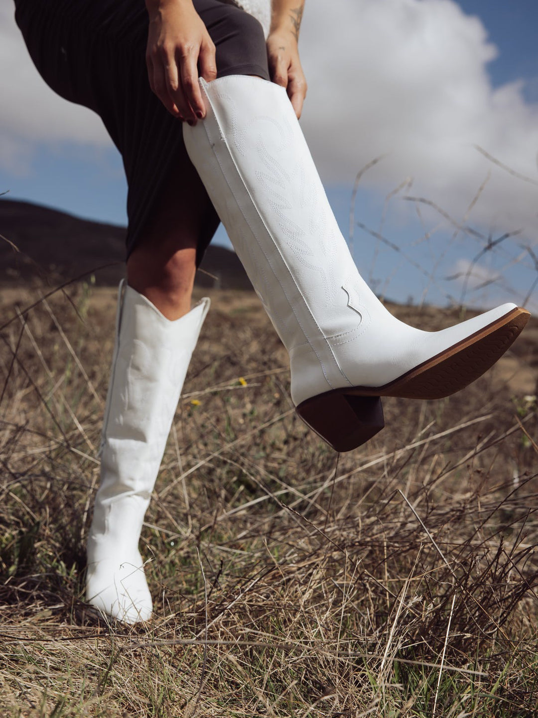 Jayden P Boutique - Matisse Agency Western Boot - Leather - White / 6