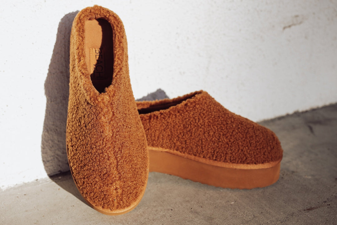 Jayden P Boutique - Matisse Lowkey Cozy Platform Mule - Brown / 6