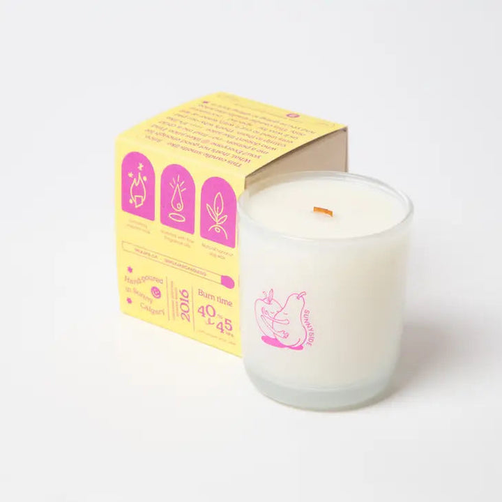 Jayden P Boutique - SUNNYSIDE - PEAR & NECTARINE COCONUT SOY CANDLE - 8 OZ - Default Title