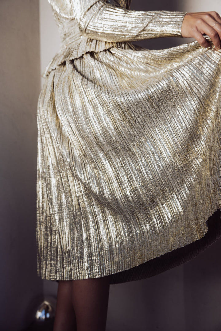 Steve Madden Darcy Metallic Pleated Midi Skirt