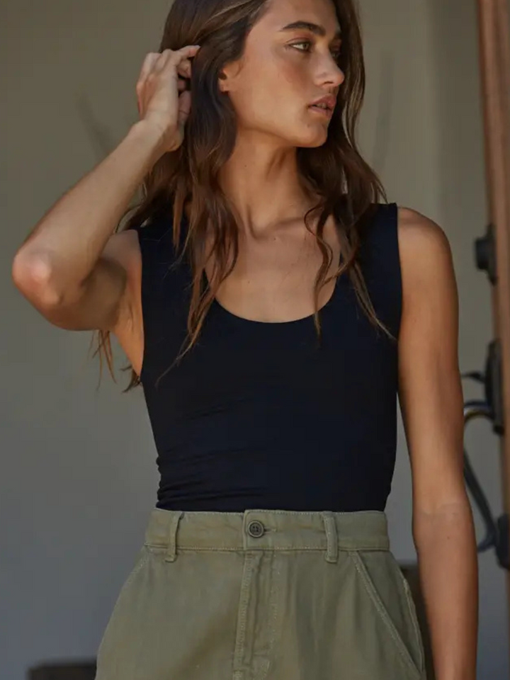 Takes Two Seamless Scoop Neck Tank Top