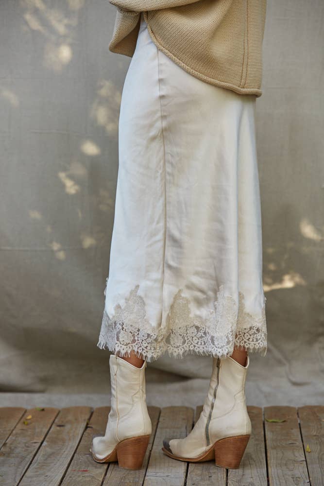 By Together pearl satin lace-trim midi skirt detail – Women&