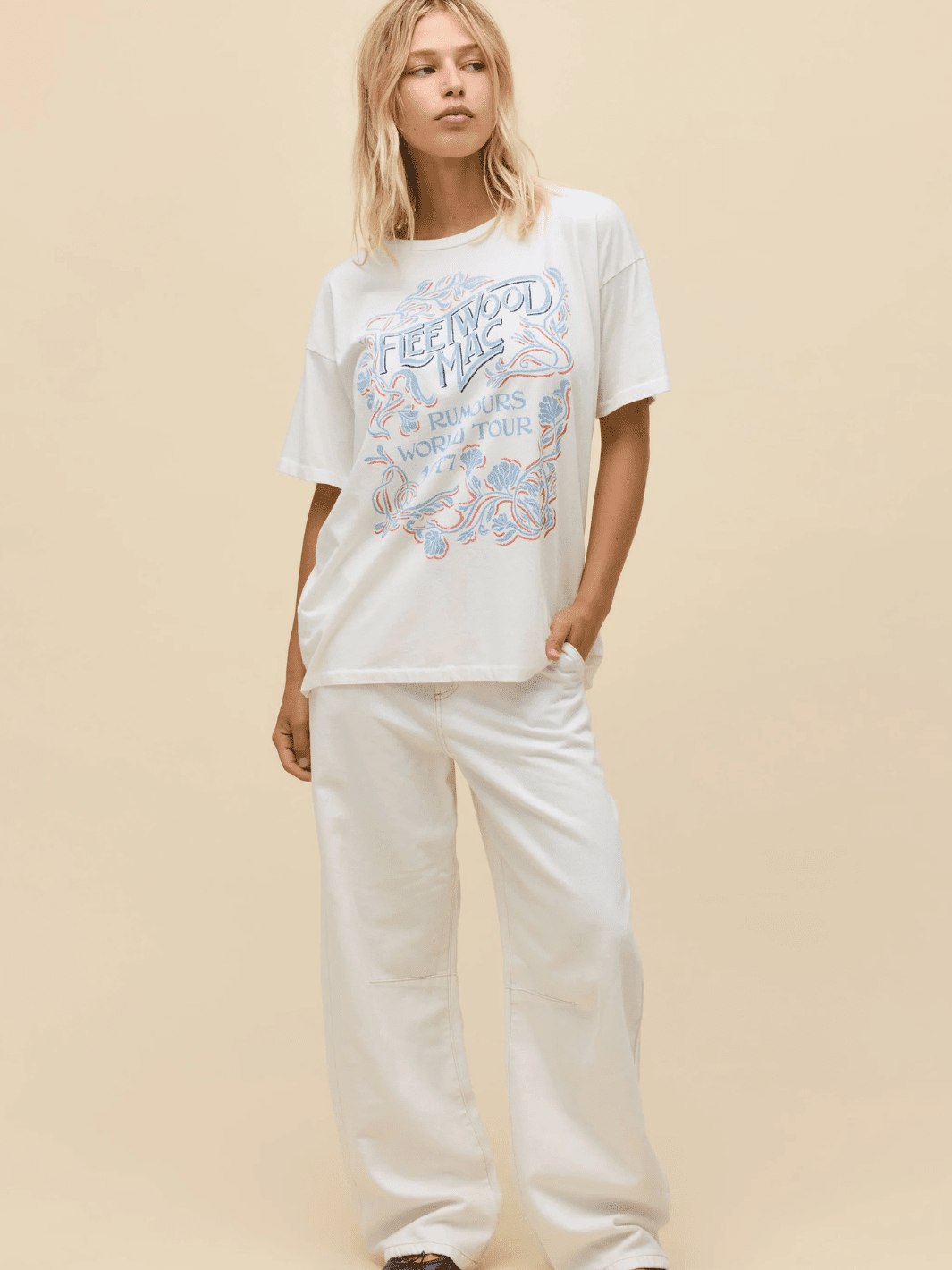 DAYDREAMER LA - Fleetwood Mac World Tour '77 Merch Tee - Jayden P Boutique