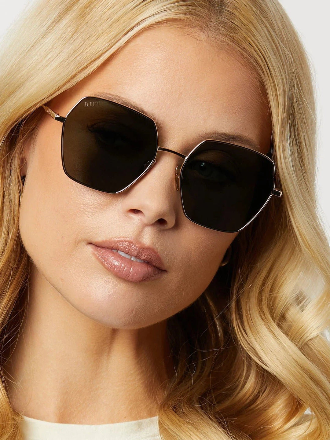 DIFF EYEWEAR Harlowe Sunglasses - Gold/G15 - Jayden P Boutique