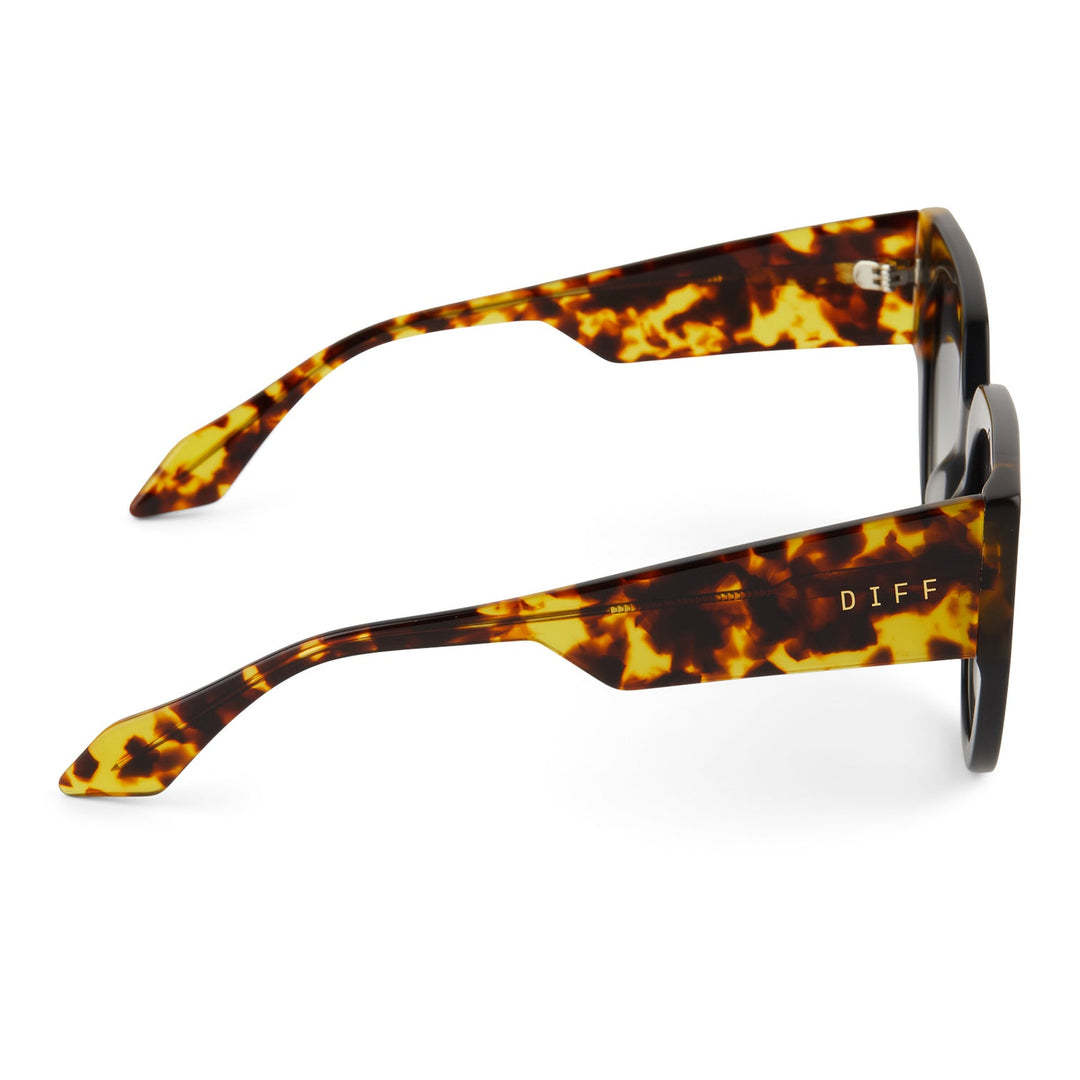 Diff Eyewear Ivy Matte Black Grey Gradient Polarized Sunglasses
