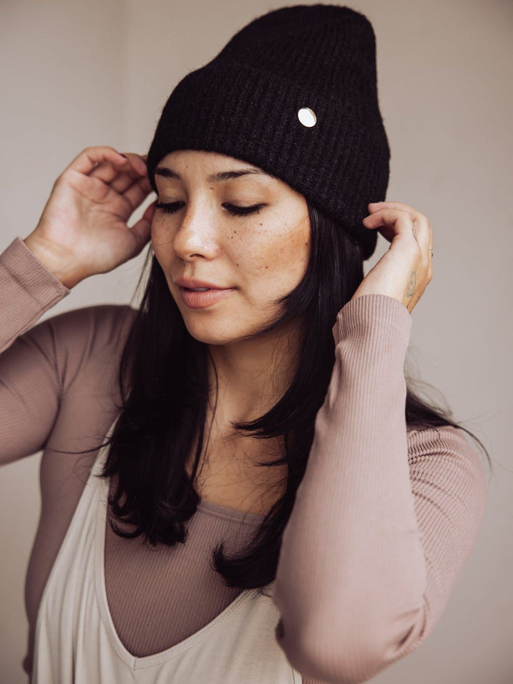 Gigi Pip Collins Knit Beanie - Black - Jayden P Boutique