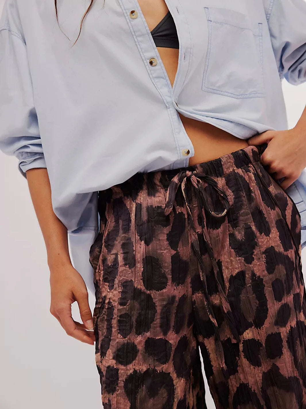 Jayden P Boutique - FREE PEOPLE - All Out Satin Leopard Pant - Extra small