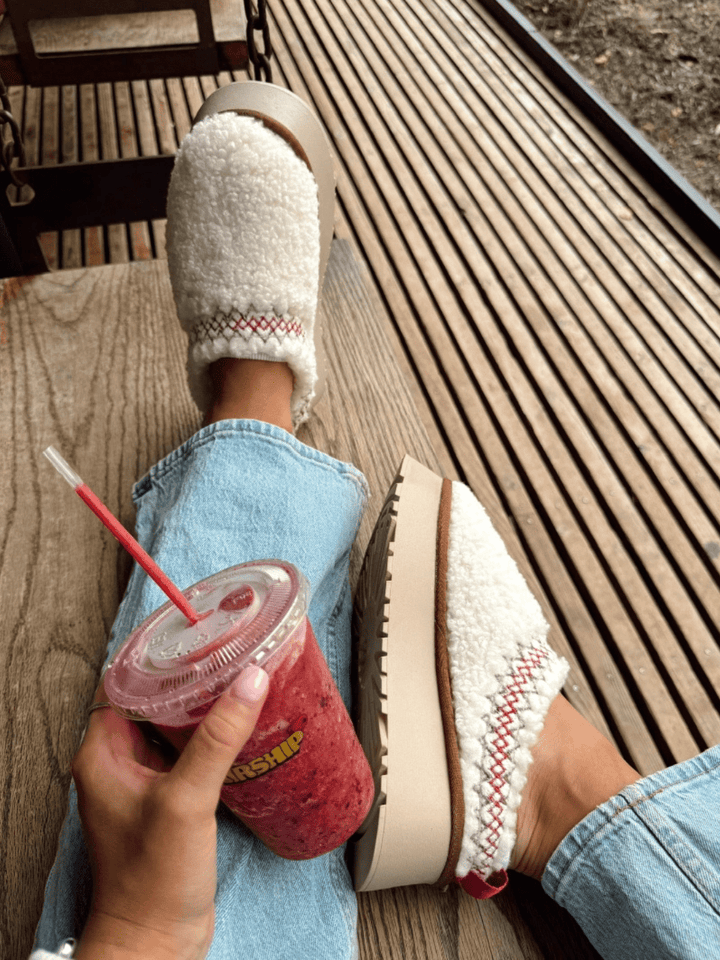 JP Sherpa Platform Slippers - Jayden P Boutique