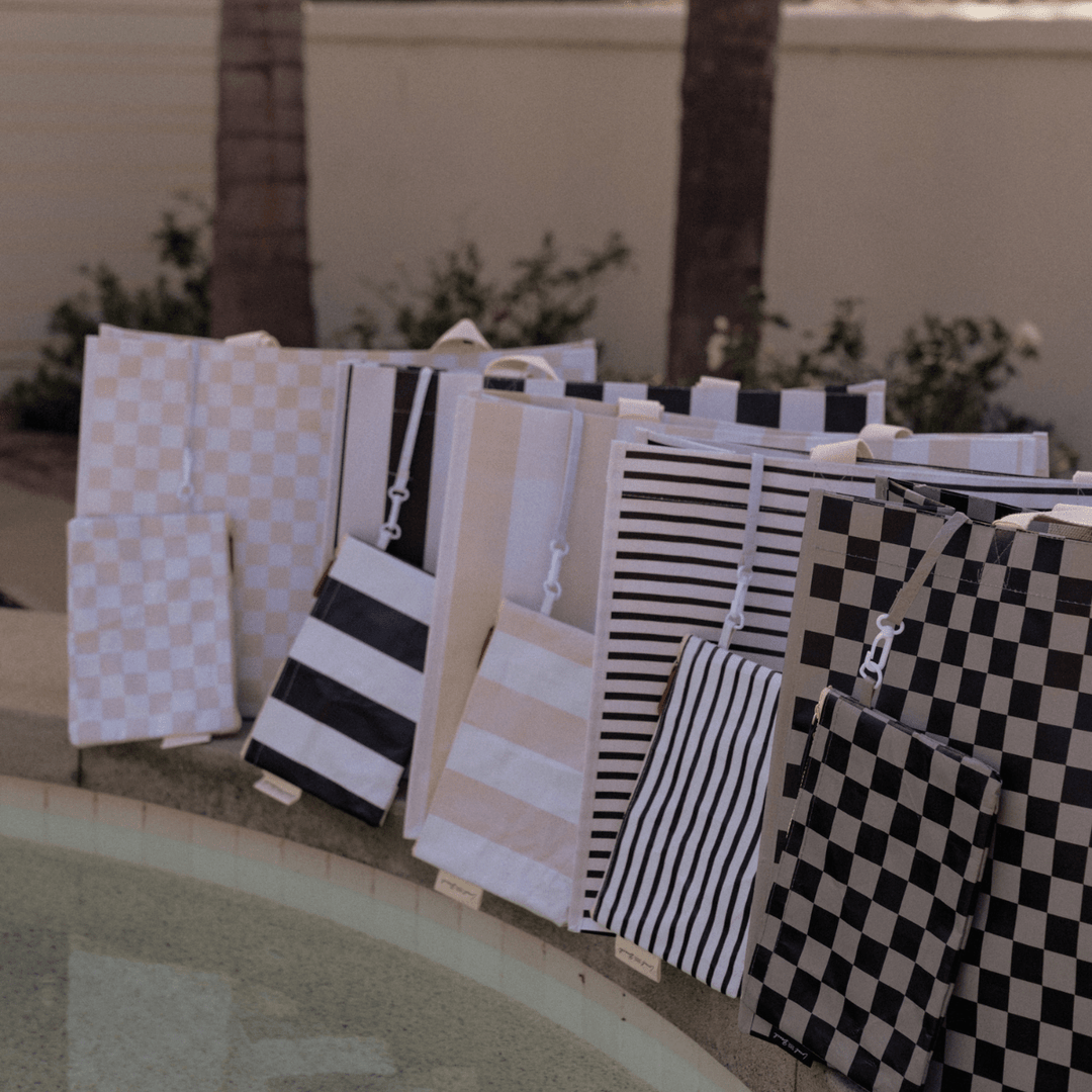 LOCAL BEACH - All Day Bag with Pouch - Jayden P Boutique