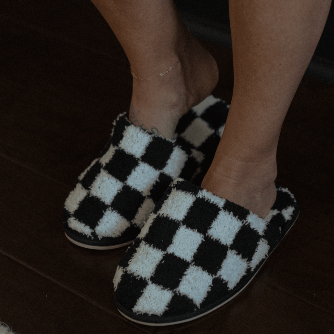 LOCAL BEACH - Cozy Slippers - Jayden P Boutique