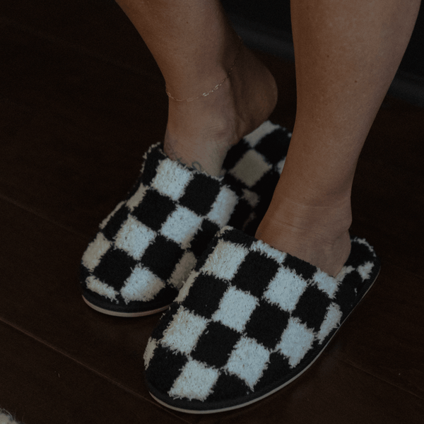 LOCAL BEACH - Cozy Slippers - Jayden P Boutique