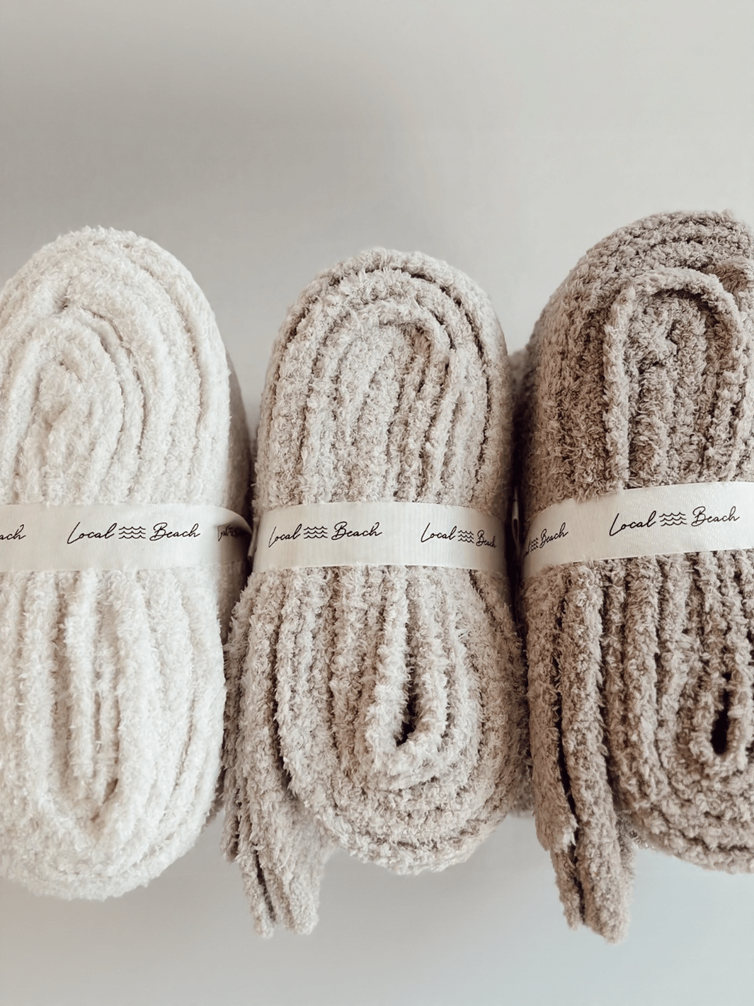 Local Beach - Solid Ribbed Luxe Home Cozy Blanket - Jayden P Boutique