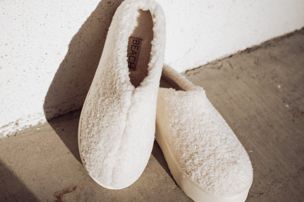 Matisse Lowkey Cozy Platform Mule - Jayden P Boutique