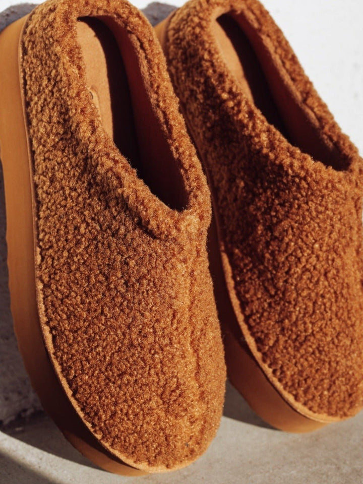Matisse Lowkey Cozy Platform Mule - Jayden P Boutique