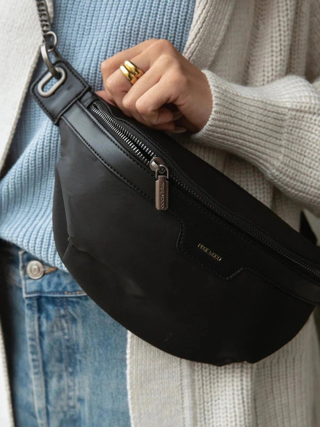 PIXIE MOOD - Brooklyn - Crossbody Belt Bag - Jayden P Boutique