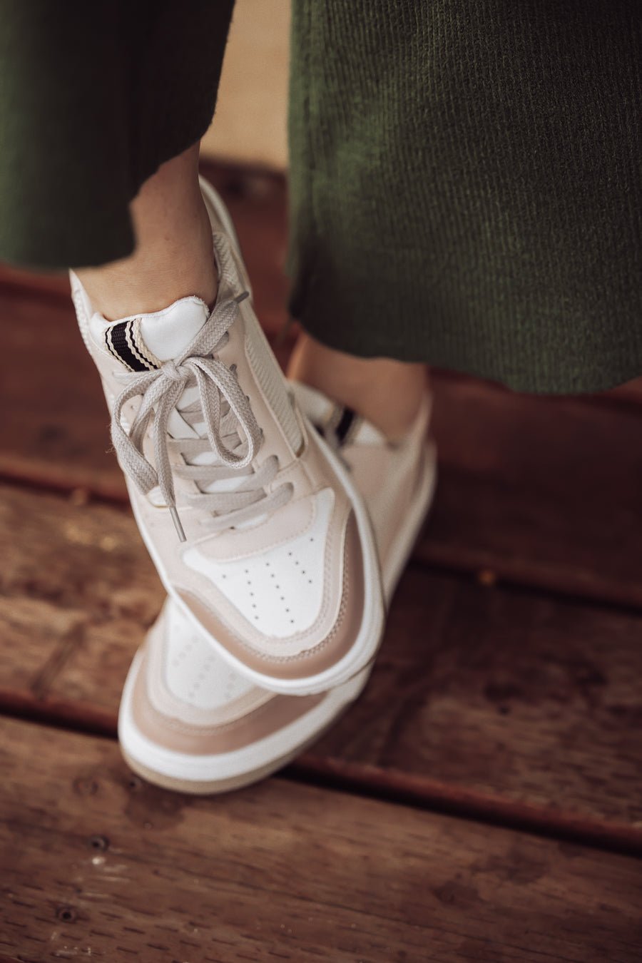 Romi Low Top Silhouette Sneaker - Mauve - Jayden P Boutique