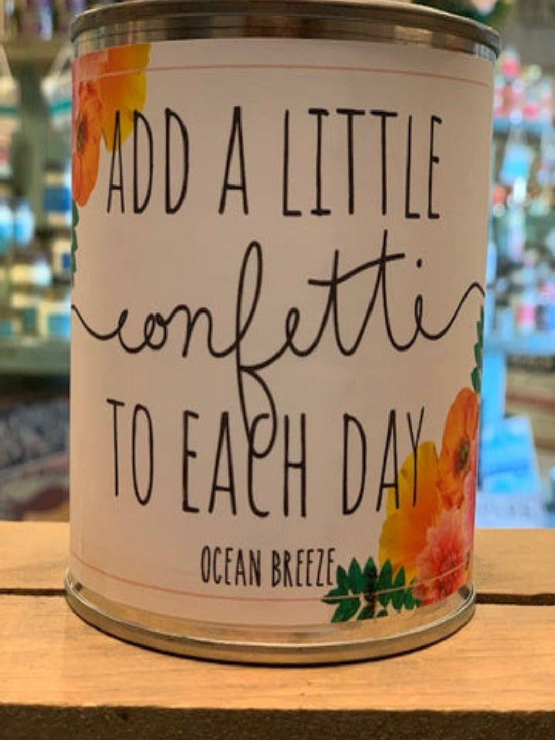 SURFS UP CANDLE - PAINT CAN CANDLE 16 OZ - FLORAL OCEAN BREEZE - Jayden P Boutique