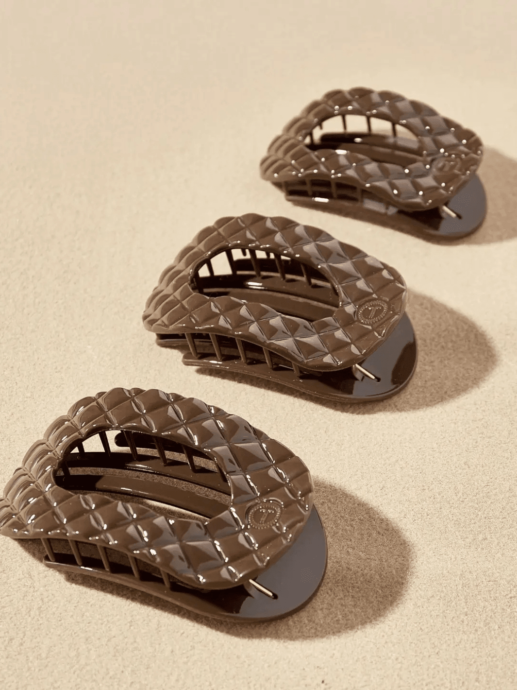 TELETIES - Flat Round Clip - Jayden P Boutique