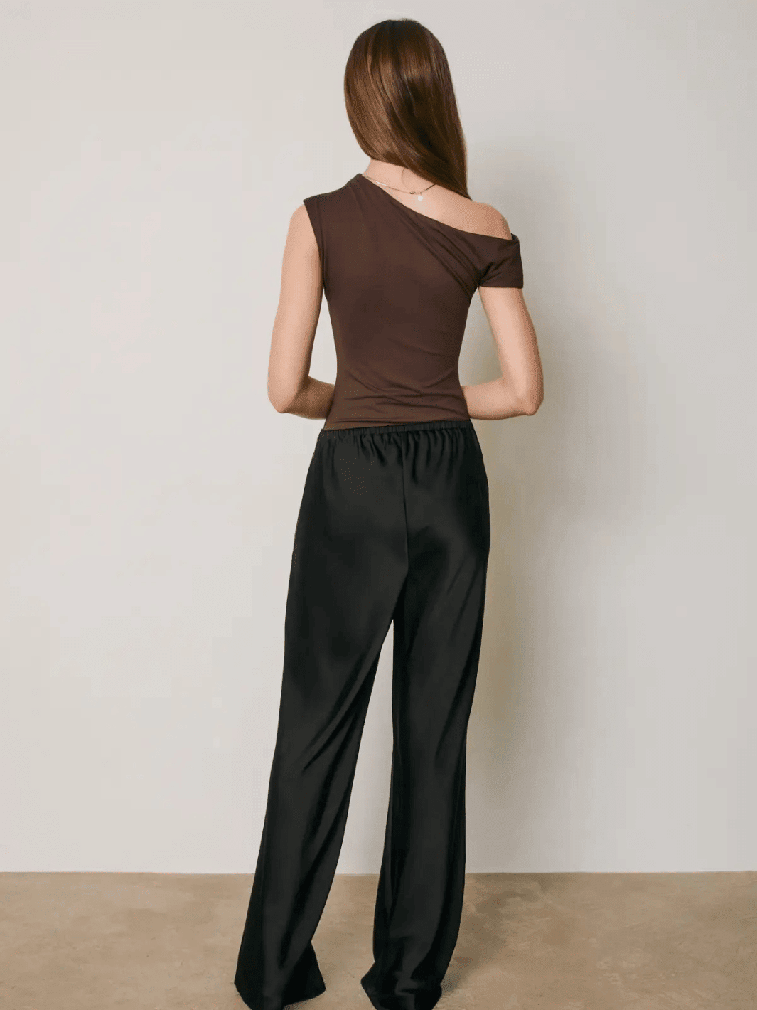 Back view of Women&