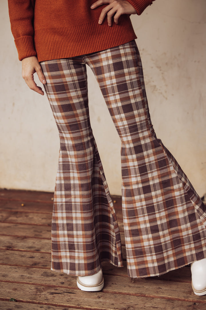 FREE PEOPLE - JUST FLOAT ON PRINTED FLARE JEANS - DARK CHOCOLATE COMBO
