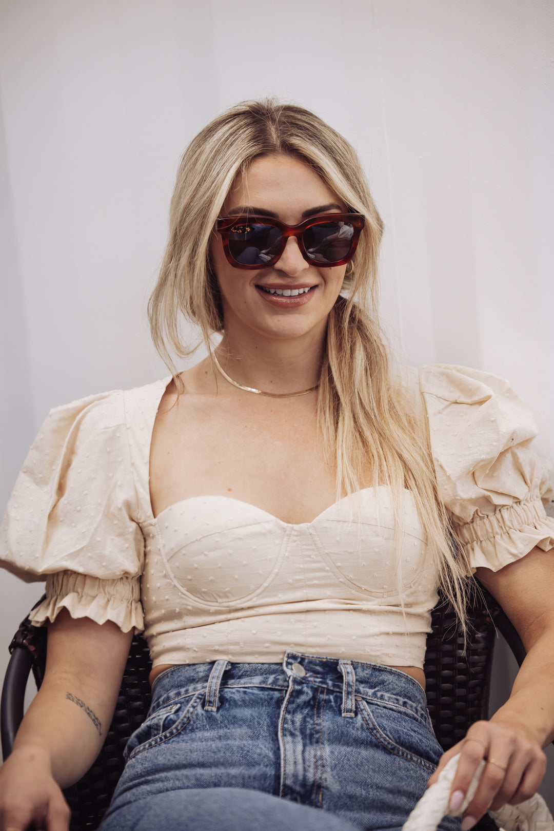 SUMMER DAY RUFFLED CROP TOP - TAUPE