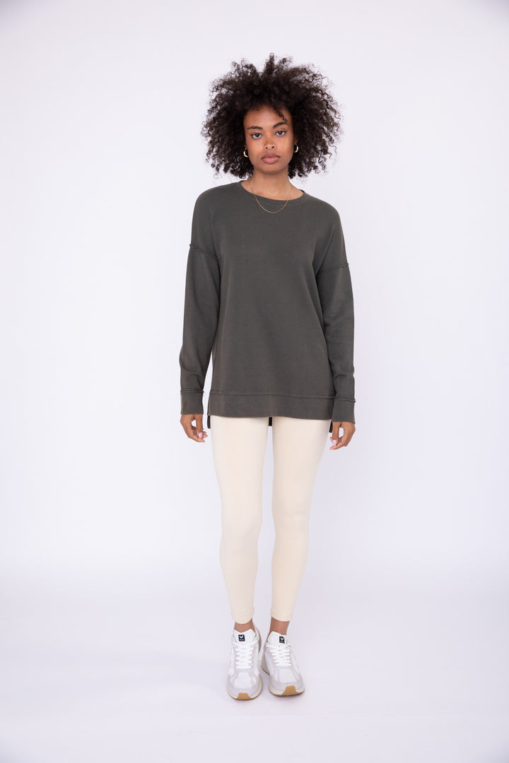RELAX GIRL LONG SLEEVE WAFFLE KNIT TOP - OLIVE
