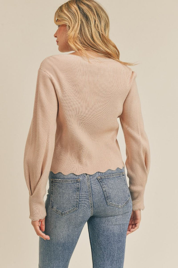 STACEY RIBBED KNIT SCALLOP HEM SWEATER - OATMEAL