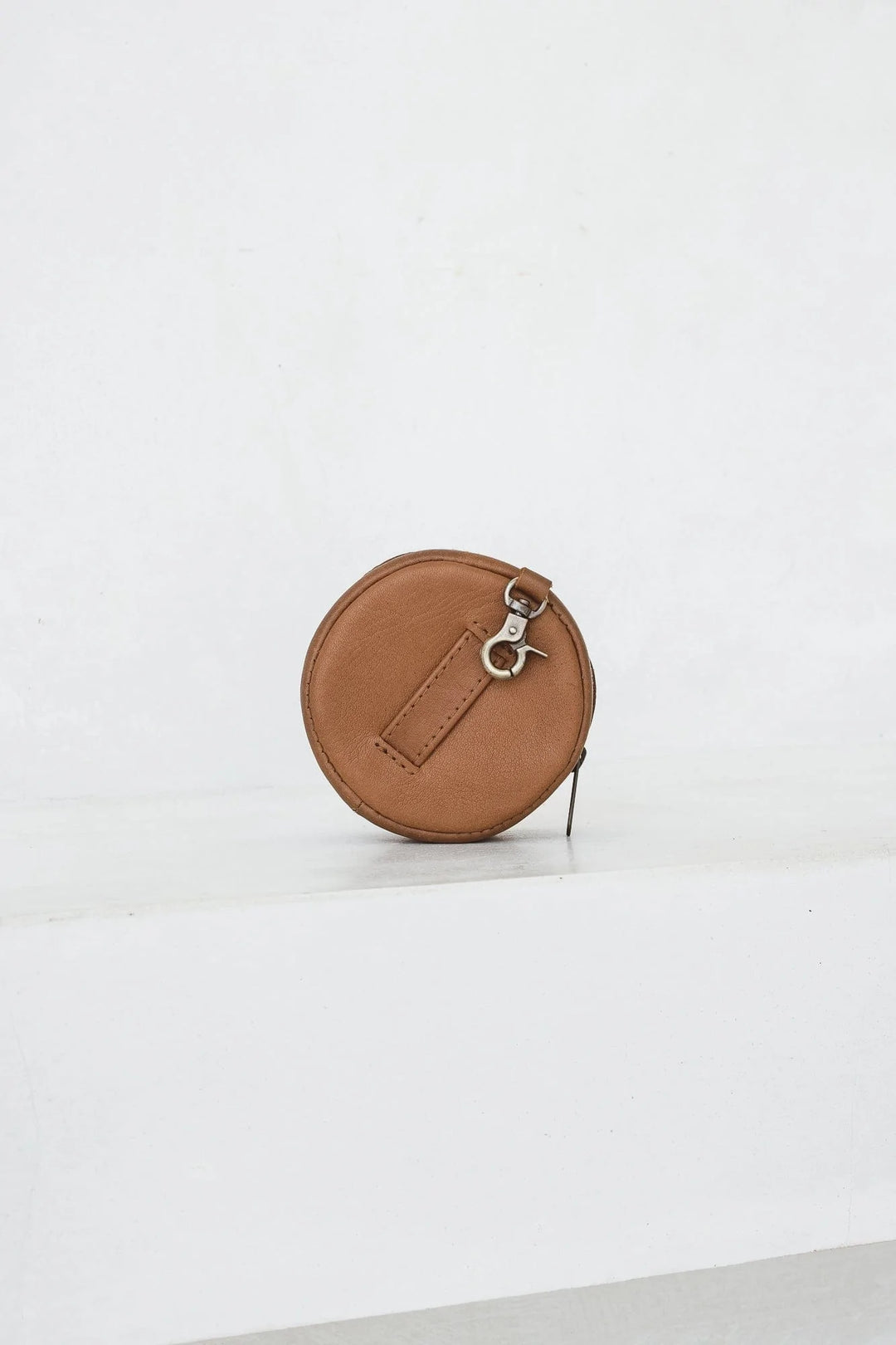 ROVER LEATHER CIRCLE POUCH - TAN